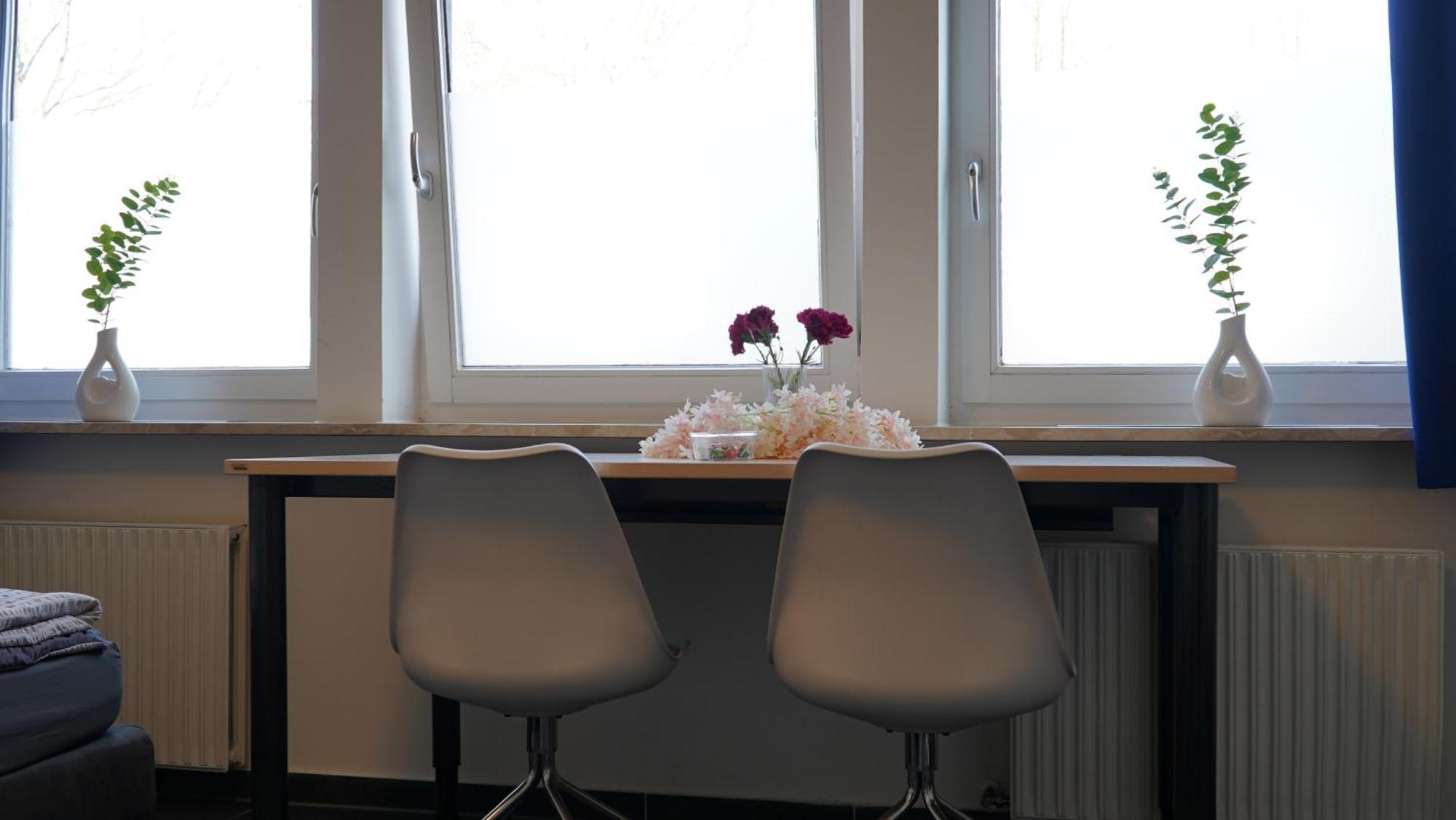Mk Hostel Oyten - Free Wifi & Parking - 24H Check-In Экстерьер фото