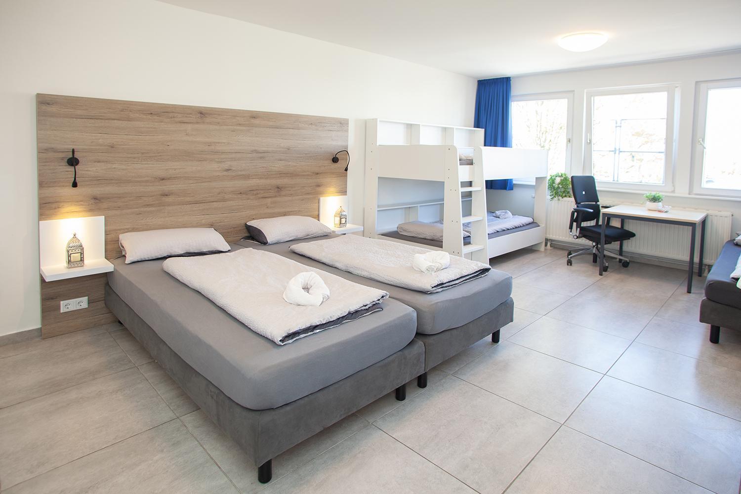 Mk Hostel Oyten - Free Wifi & Parking - 24H Check-In Экстерьер фото